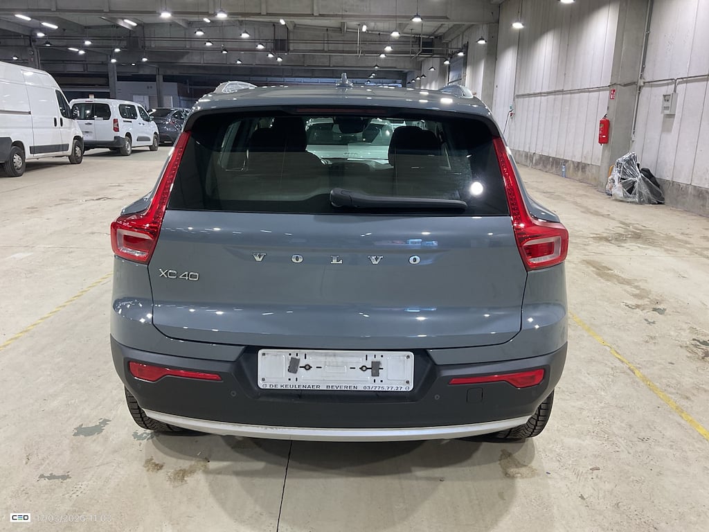 VOLVO XC40 1.5 T5 RECHARGE GEARTR. INSCRIPTION EXPR photo