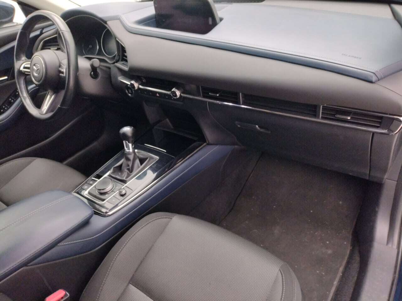 MAZDA CX-30 2.0 SKYACTIV-G photo