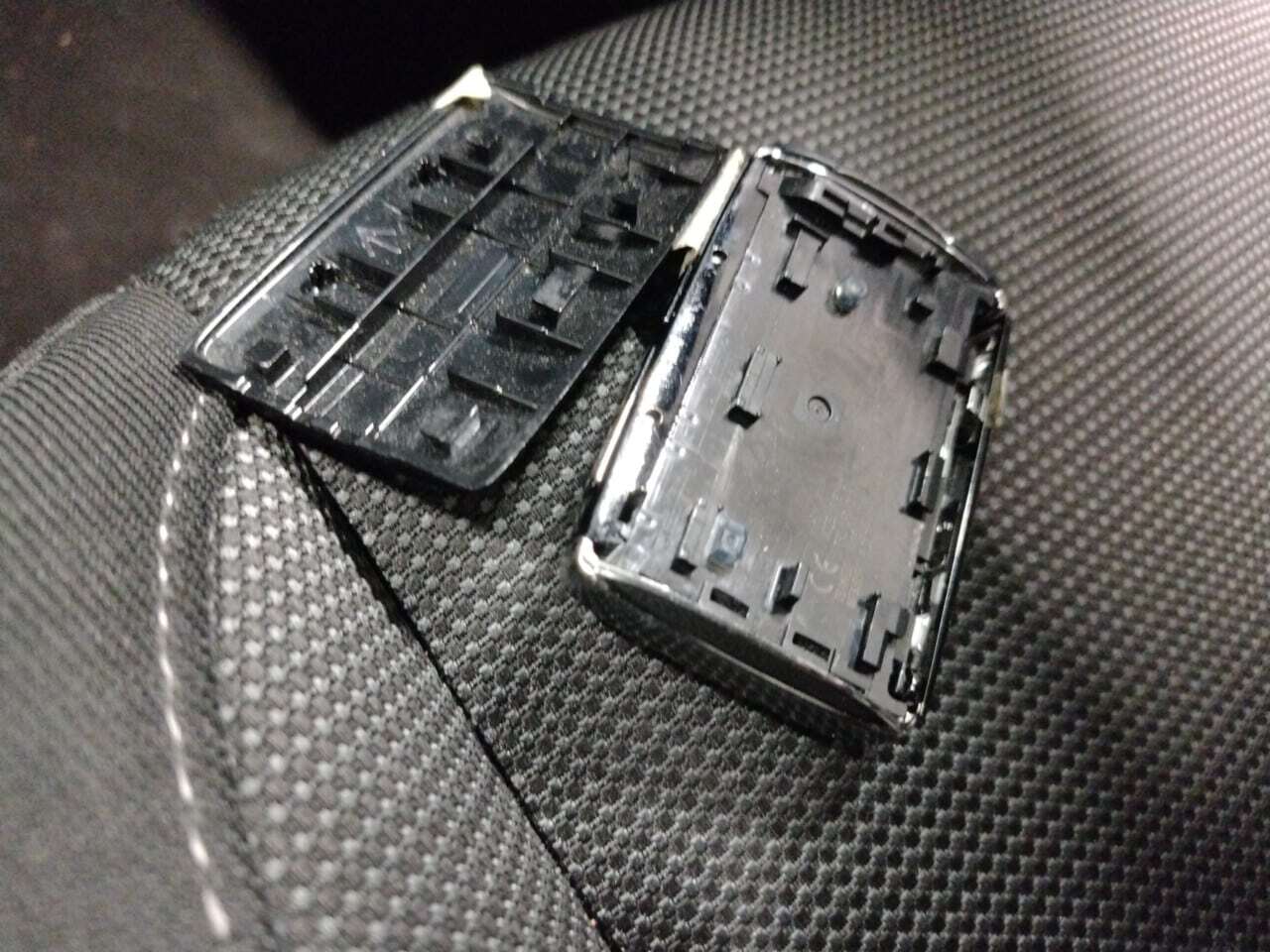 MAZDA CX-30 2.0 SKYACTIV-G photo