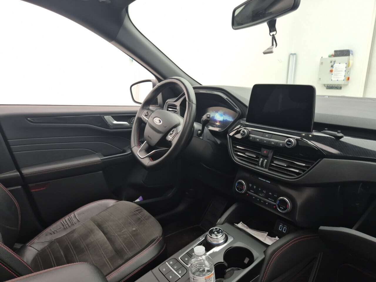 FORD KUGA 1.5 ECOBLUE ST-LINE AUT photo