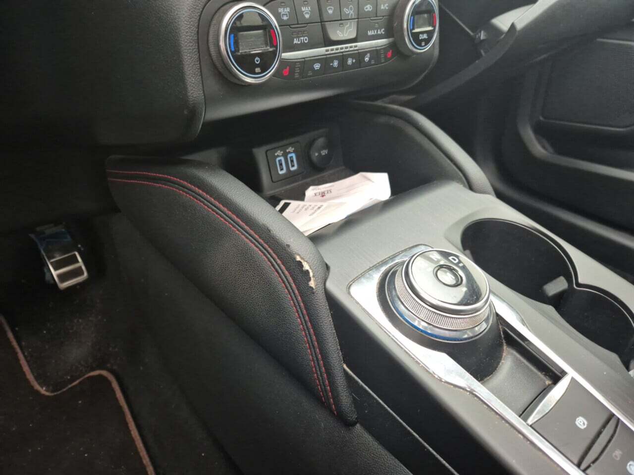 FORD KUGA 1.5 ECOBLUE ST-LINE AUT photo