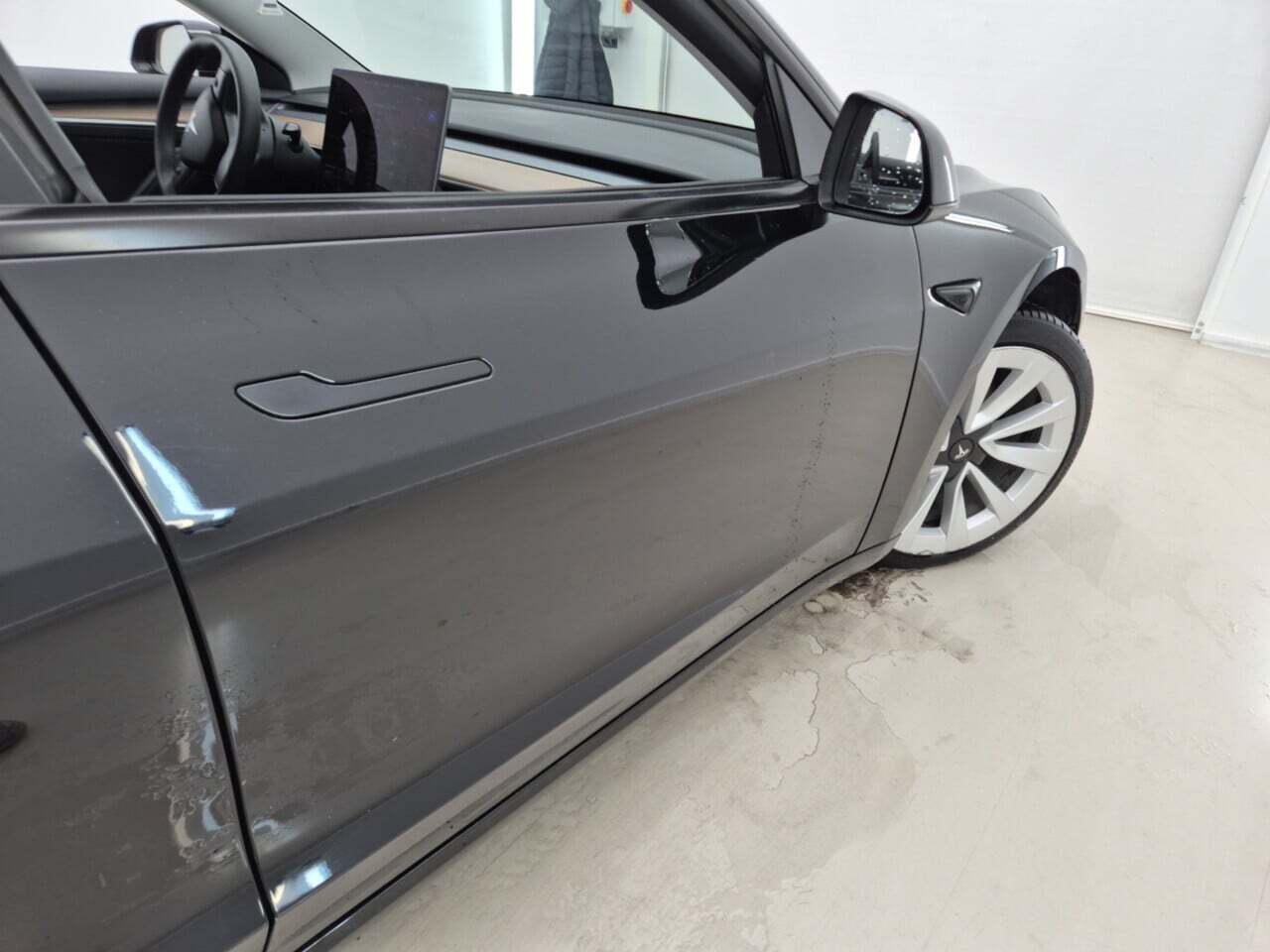 TESLA MODEL 3 LONG RANGE DUAL MOTOR AWD photo