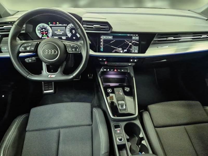 AUDI A3 / 2020 / 5P / BERLINA 45 TFSI E S TRONIC S LINE EDITION S.BACK photo