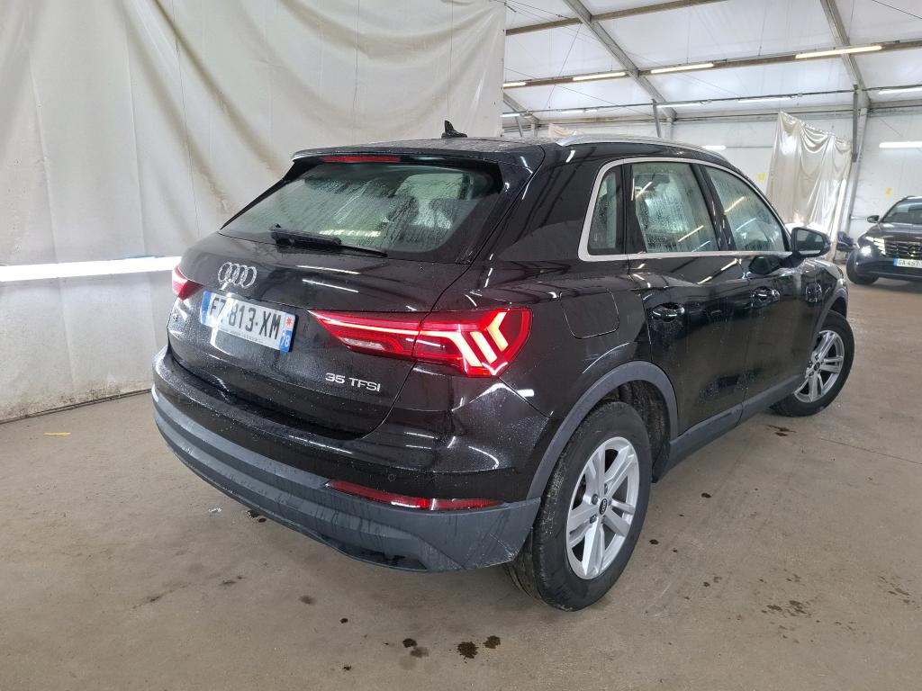 AUDI Q3 / 2018 / 5P / SUV 35 TFSI 150 MHEV S TRONIC BUSINESS LINE photo