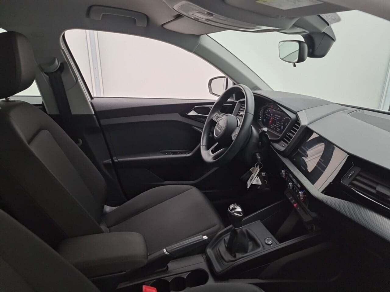 AUDI A1 SPORTBACK 1.0 25 TFSI ATTRACTION photo