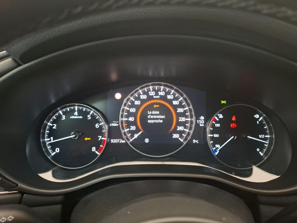 MAZDA Mazda3 / 2019 / 5P / Berline e-Skyactiv G M-Hyd 122 Business Ex BVM6 photo