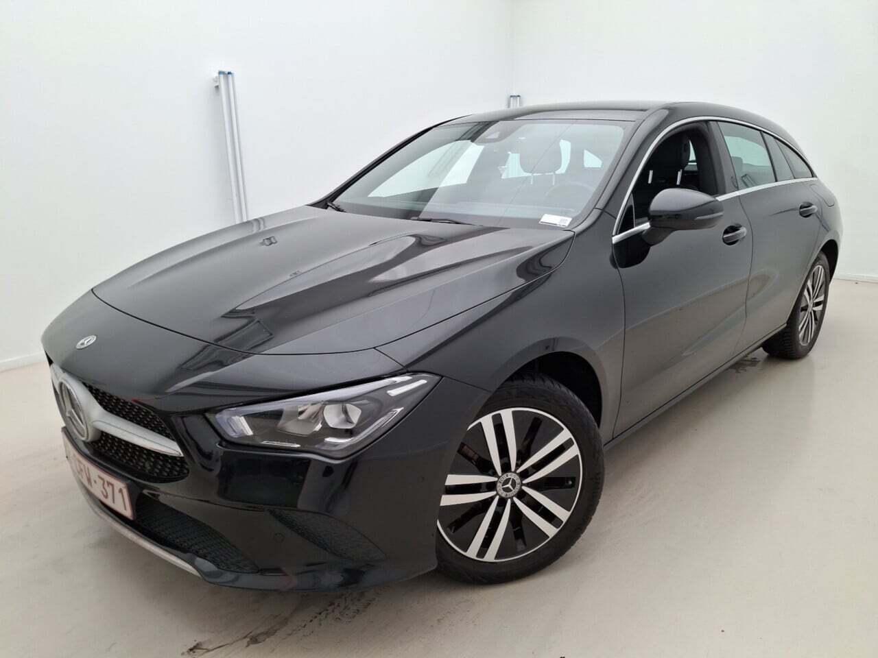 MERCEDES-BENZ CLA SHOOTING BRAKE 1.3 250 E 7G-DCT BUSINESS LINE