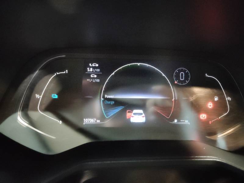 RENAULT CLIO / 2019 / 5P / BERLINA 1.6 HYBRID E-TECH 103KW ZEN photo