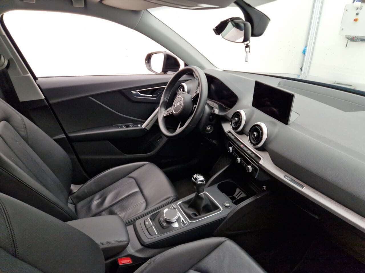 AUDI Q2 1.5 35 TFSI BUSINESS EDITION A photo