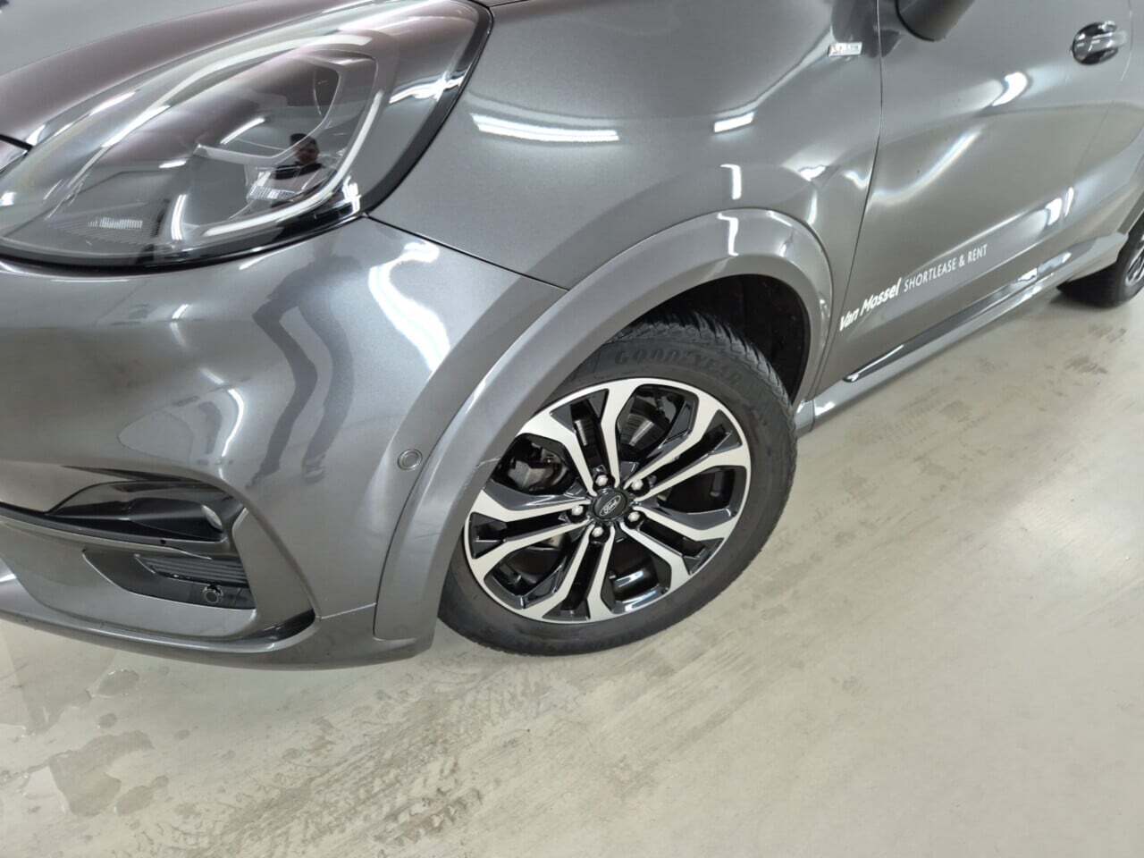 FORD PUMA 1.0 ECOBOOST MHEV ST-LINE V AU photo