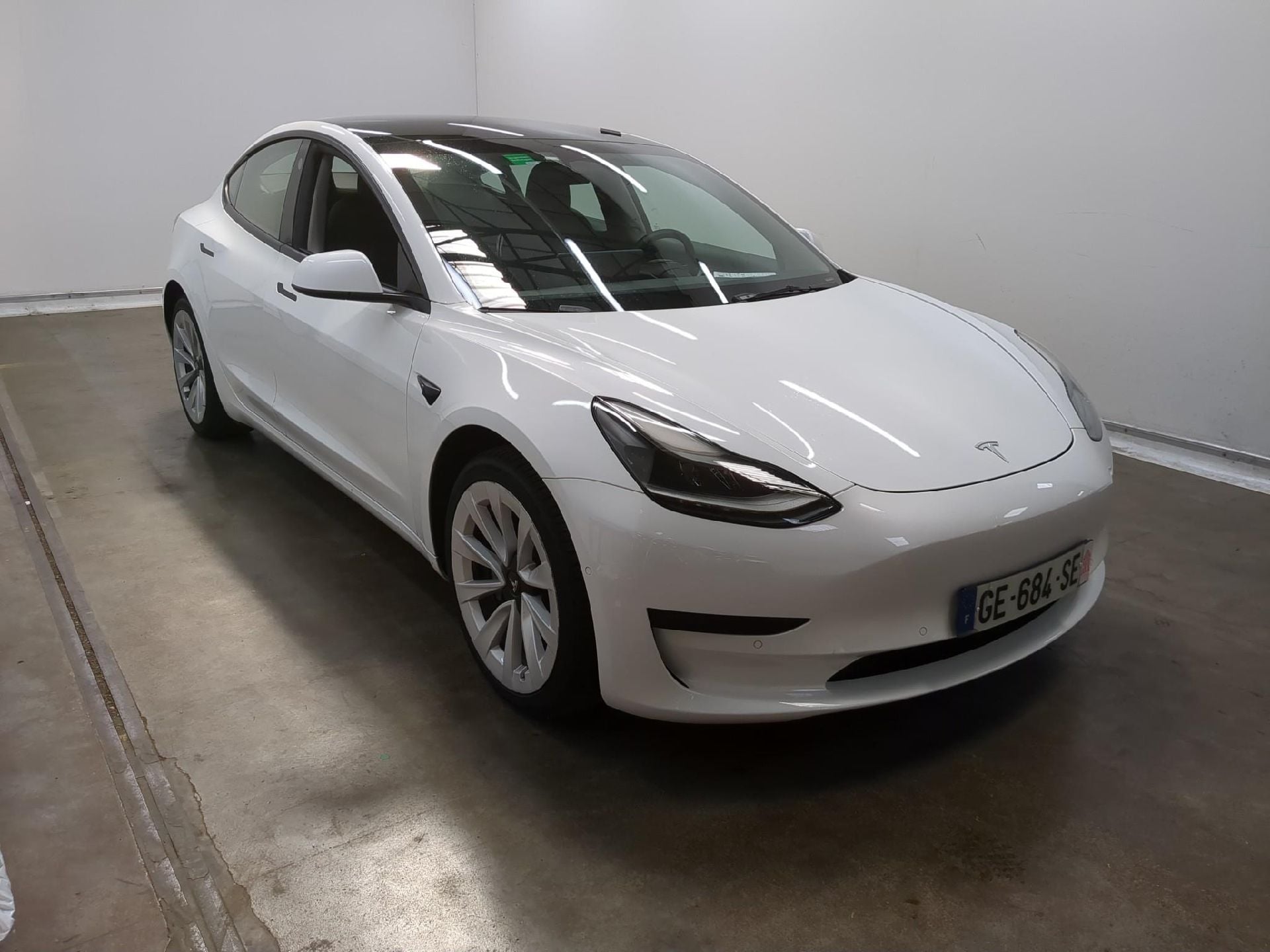 TESLA Model 3 / 2018 / 4P / Berline Propulsion photo