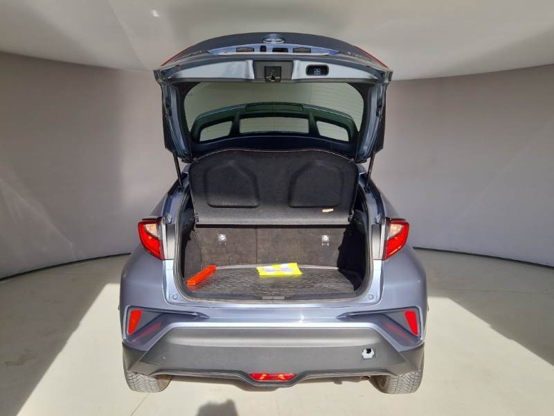TOYOTA C-HR / 2019 / 5P / SUV 1.8H (122CV) E-CVT BUSINESS photo