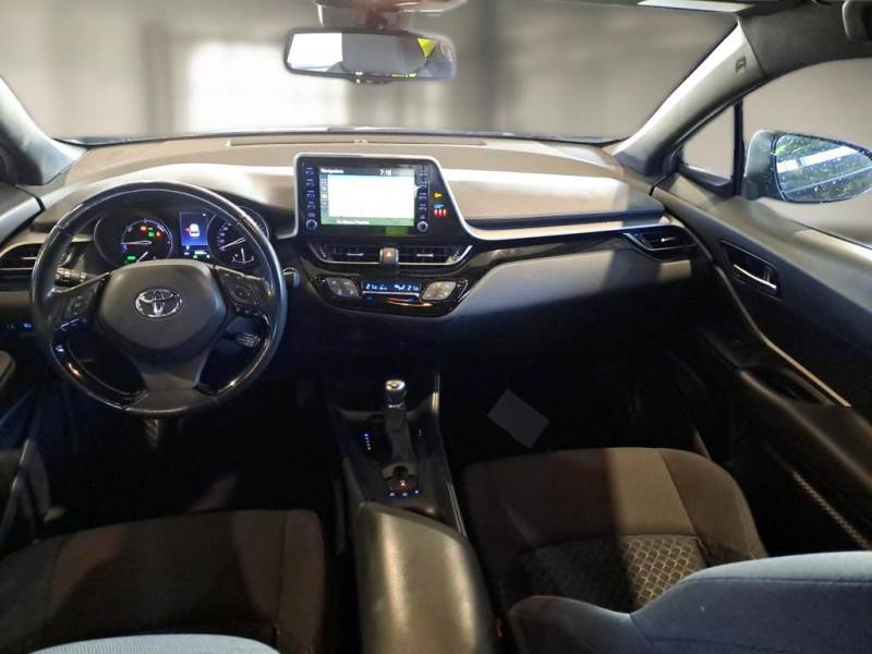 TOYOTA C-HR / 2019 / 5P / SUV 1.8H (122CV) E-CVT BUSINESS photo