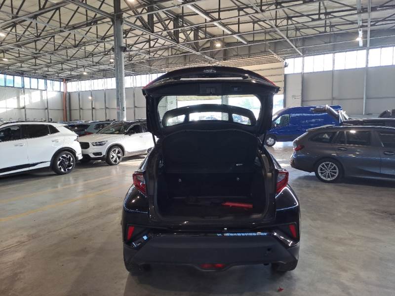 TOYOTA C-HR / 2019 / 5P / SUV 1.8H (122CV) E-CVT BUSINESS photo