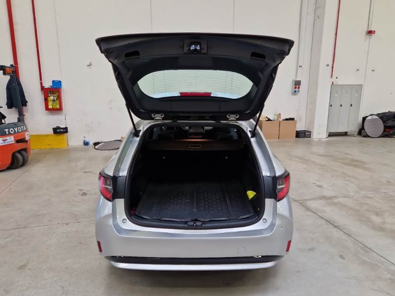 TOYOTA COROLLA / 2019 / 5P / STATION WAGON TS 1.8 HYBRID BUSINESS TECH photo