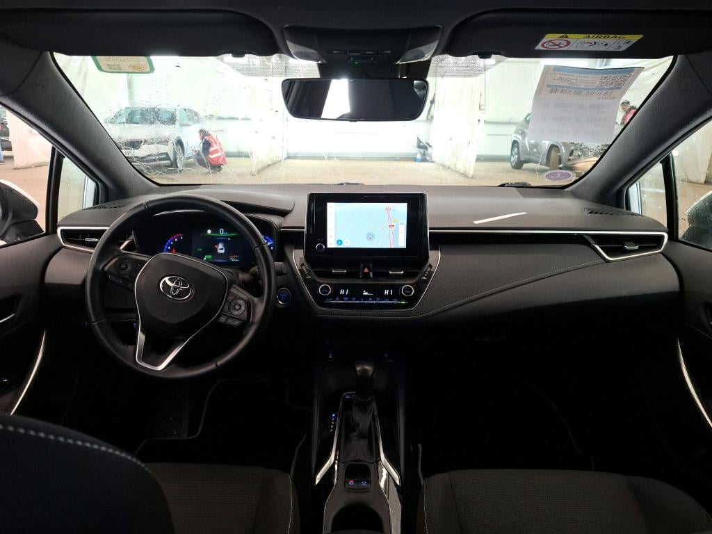 TOYOTA Corolla Touring Sports / 2018 / 5P / Break Hybride 122h Dynamic Business Beyond Zer photo