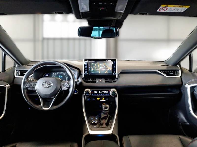 TOYOTA RAV4 / 2018 / 5P / CROSSOVER PLUG-IN 2.5 PHEV 306CV ECVT DYNAMIC+ 4WD photo
