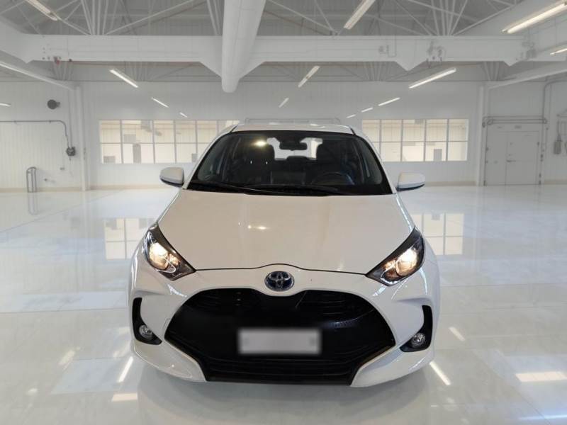 TOYOTA YARIS / 2020 / 5P / BERLINA HYBRID BUSINESS MY20 photo