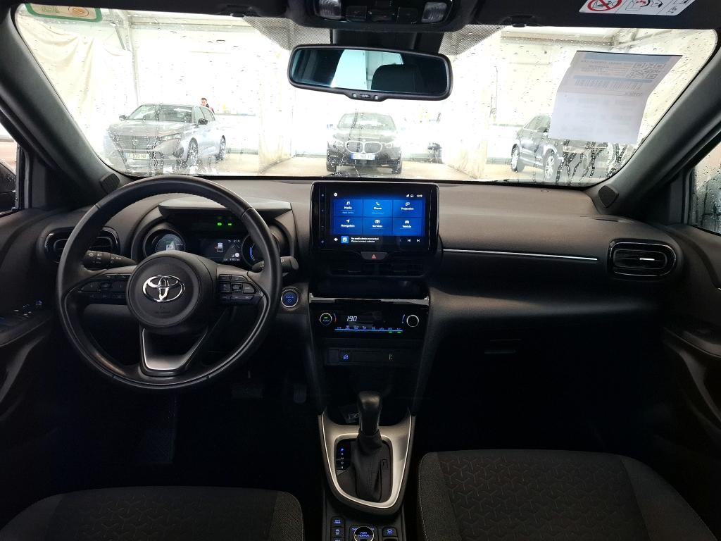 TOYOTA Yaris Cross Hybride / 2021 / 5P / SUV 1.5 HYBRID 116H DESIGN AWD AUTO photo