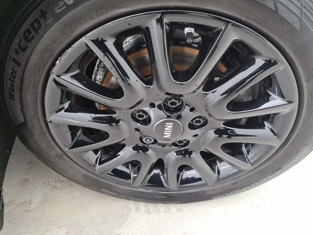 MINI ONE 1.5 ONE photo