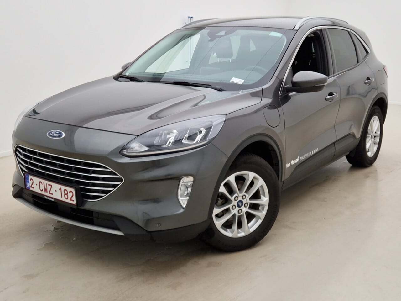 FORD KUGA 2.5 TITANIUM FHEV AUT