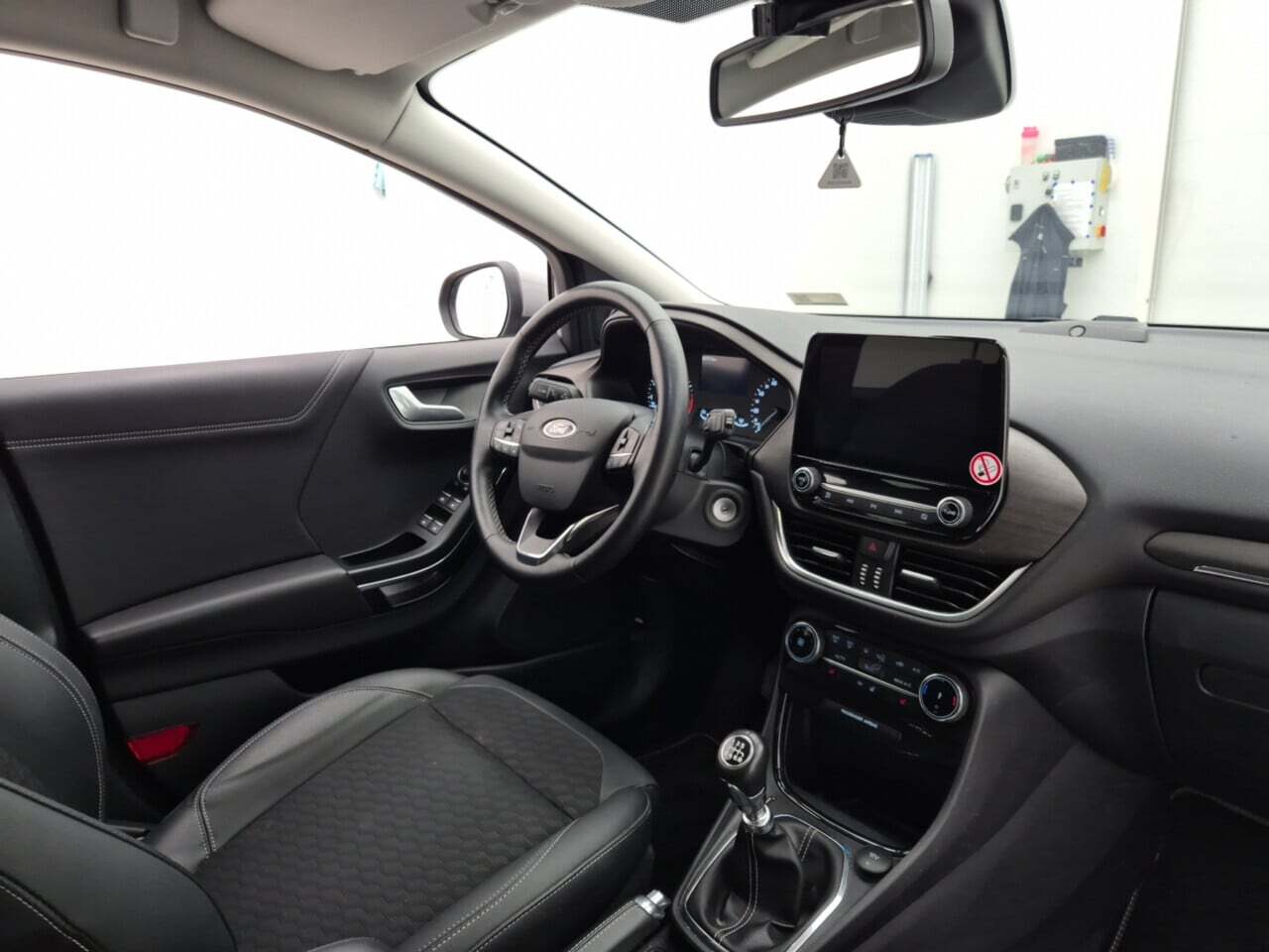 FORD PUMA 1.0 ECOBOOST MHEV TITANIUM photo