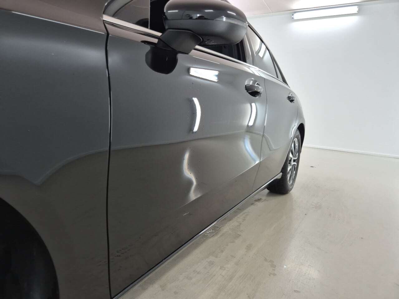 MERCEDES-BENZ A-KLASSE LIMOUSINE 2.0 180 D STYLE 7G-DCT photo