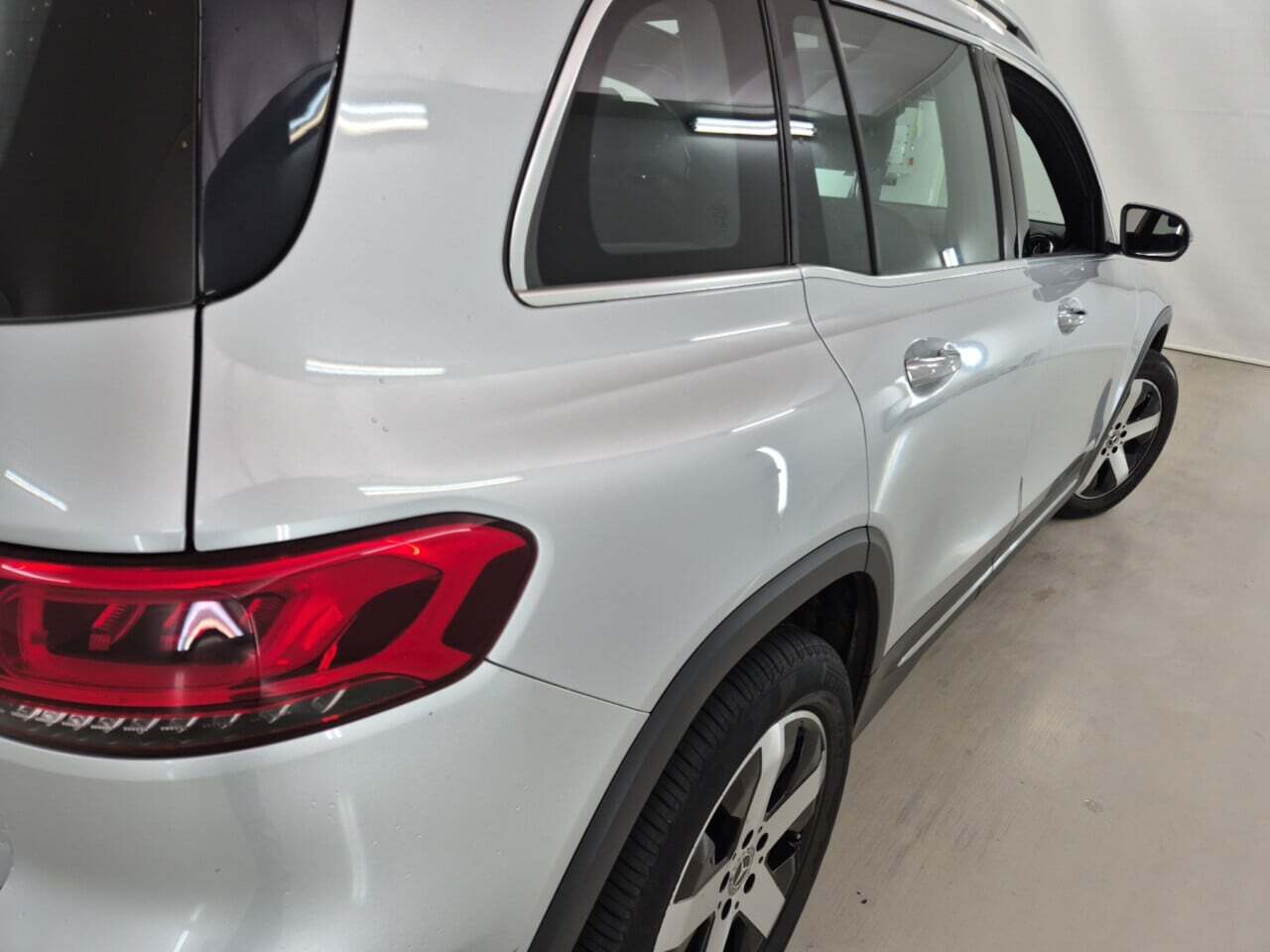 MERCEDES-BENZ GLB 200D BUSINESS SOL. 7P. AUT. photo