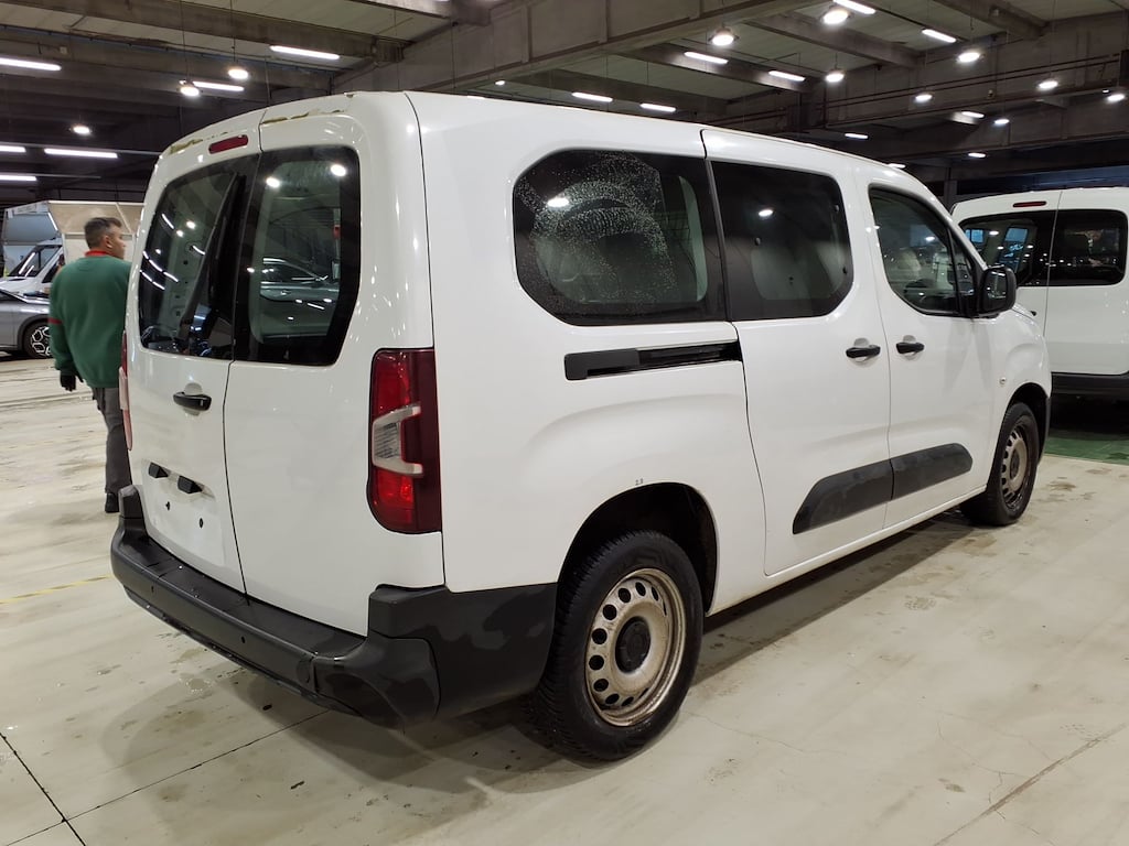 CITROAu2039N BERLINGO 1.5 BLUEHDI 100 XL HEAVY CLUB 1PL photo