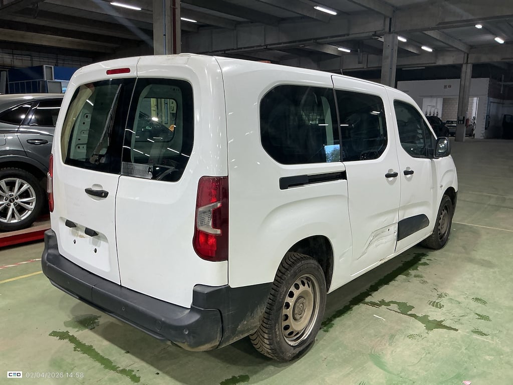 OPEL COMBO 1.5 TURBO D 75KW 2.3T L2H1 COMFORT photo