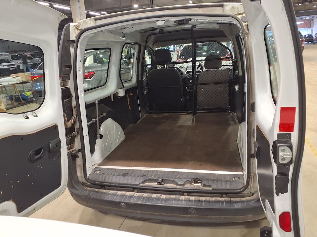 RENAULT KANGOO EXPRESS 1.5 BLUE DCI 95 MAXI CONFORT photo