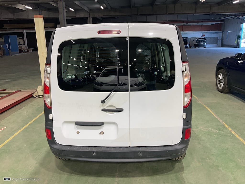 RENAULT KANGOO EXPRESS MAXI DIESEL Lot 1.3 RENAULT KANGOO EXPRESS Maxi 1.5 dCi Blue Confort photo
