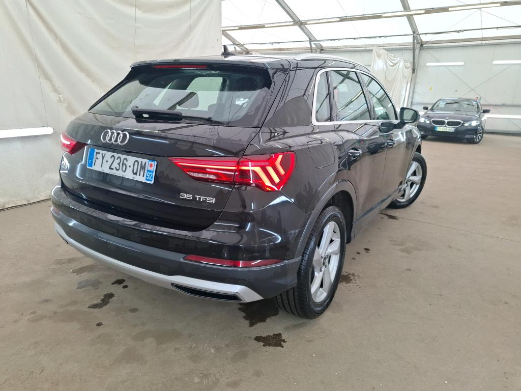 AUDI Q3 / 2018 / 5P / SUV 35 TFSI 150 MHEV S TRONIC DESIGN LUXE photo