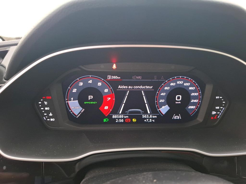 AUDI Q3 / 2018 / 5P / SUV 35 TFSI 150 MHEV S TRONIC DESIGN LUXE photo