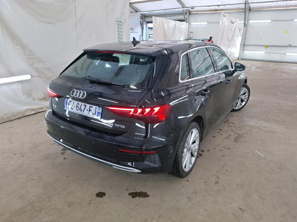 AUDI A3 Sportback / 2020 / 5P / Berline 35 TFSI 150 MHEV S Tronic Design Luxe photo