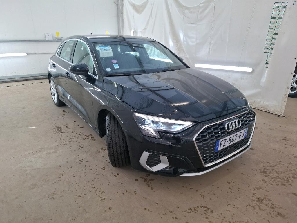 AUDI A3 Sportback / 2020 / 5P / Berline 35 TFSI 150 MHEV S Tronic Design Luxe photo
