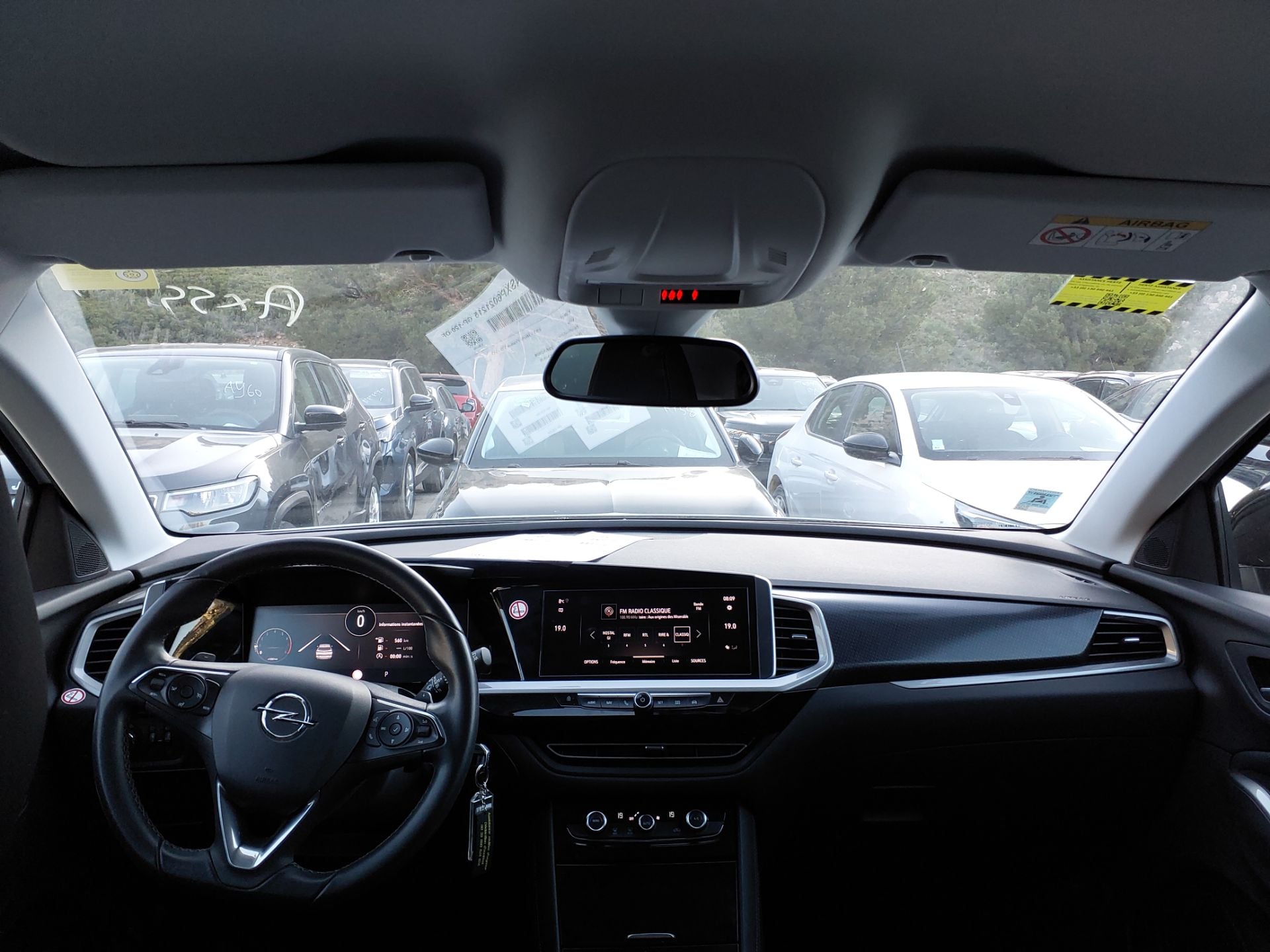 OPEL Grandland  OPEL Grandland  Turbo 130 ch BVA8 GS Line ADVANCED PARK ASSIST 180 photo