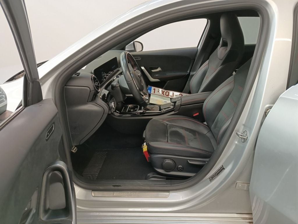 Mercedes-Benz A-Klasse A 180 d Business Solution 5d photo