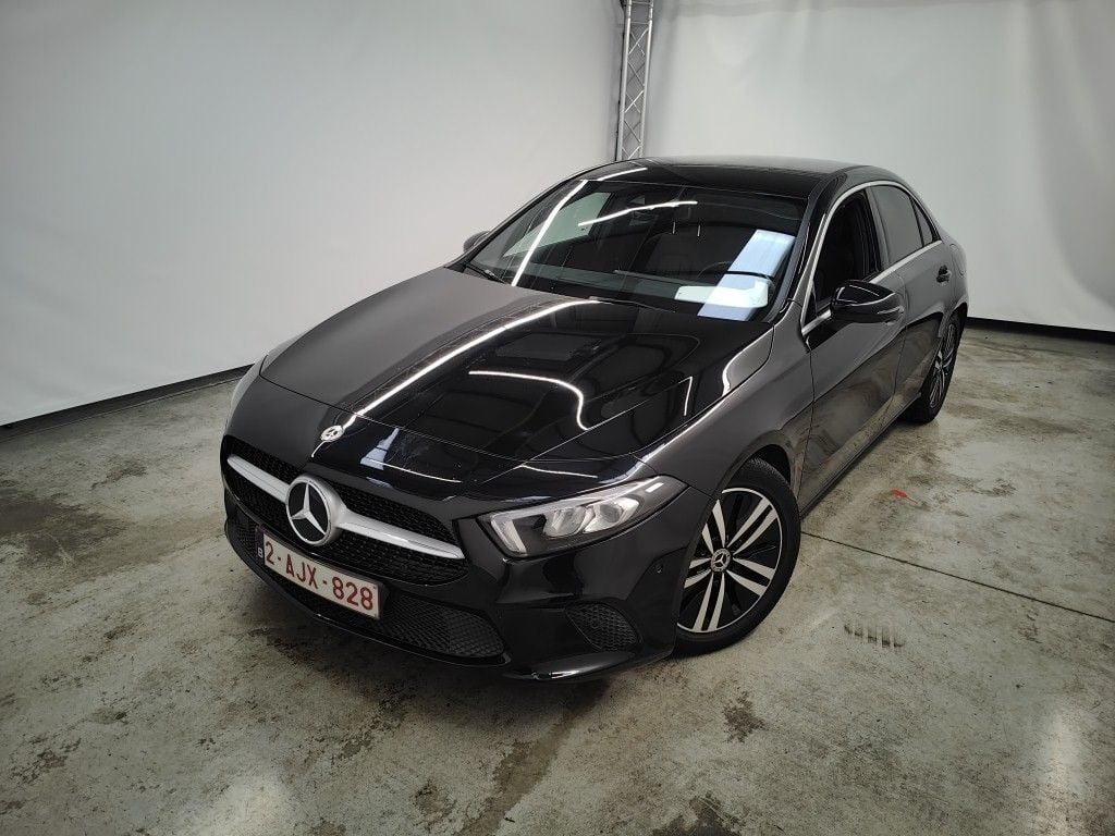 Mercedes-Benz A-Klasse Limousine A 180d DCT Business Solution 4d
