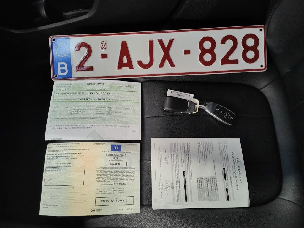 Mercedes-Benz A-Klasse Limousine A 180d DCT Business Solution 4d photo