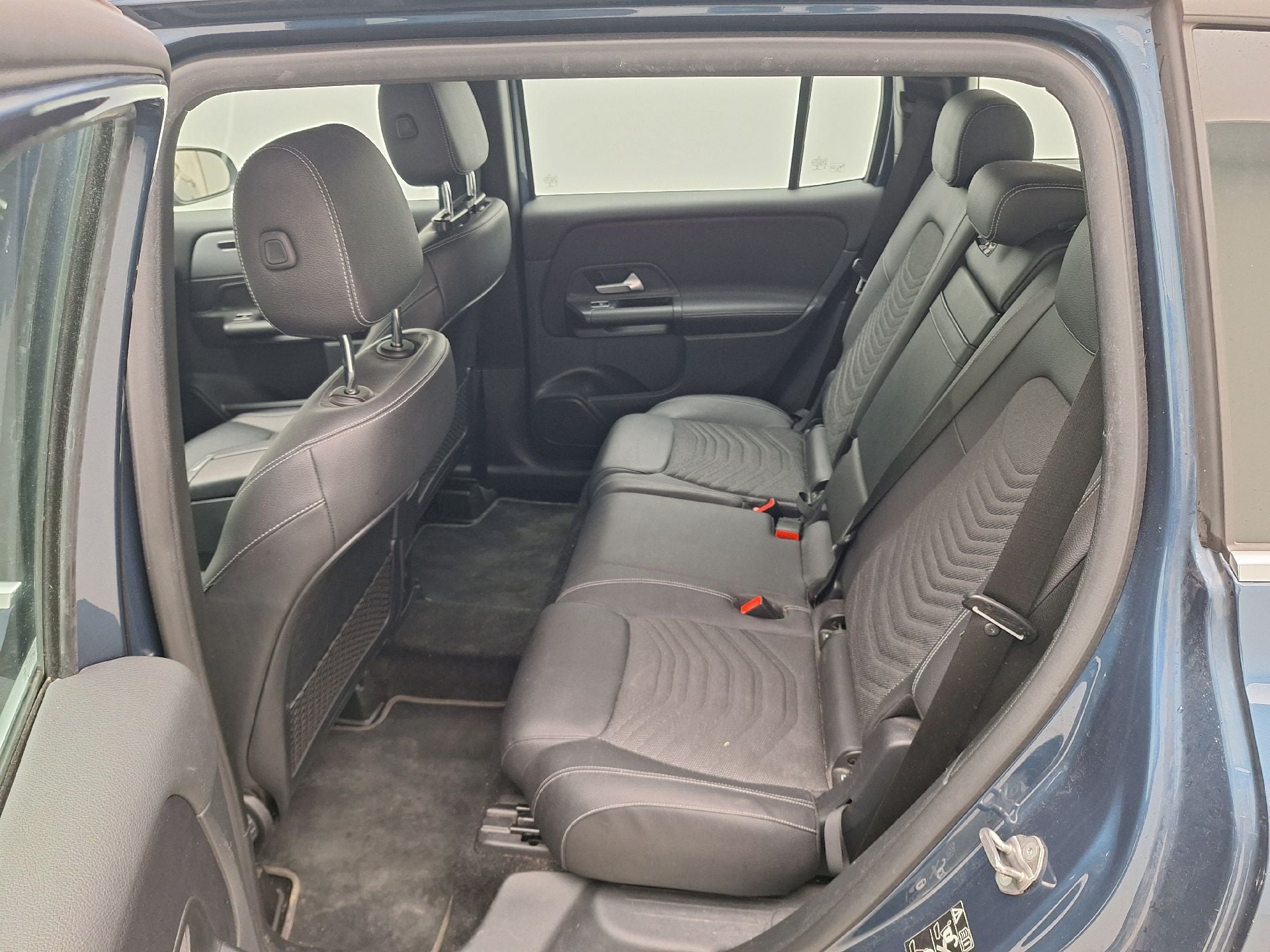 Mercedes, GLB '19, Mercedes-Benz GLB GLB 180 d Business Solution 5d photo