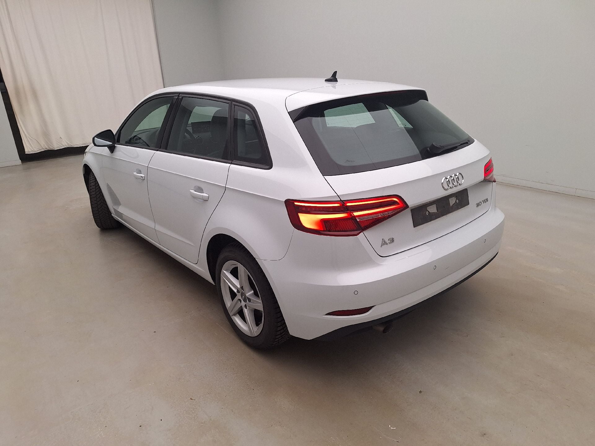 Audi, A3 Sportback FL'16, Audi A3 Sportback 1.6 30 TDi 85kW 5d photo