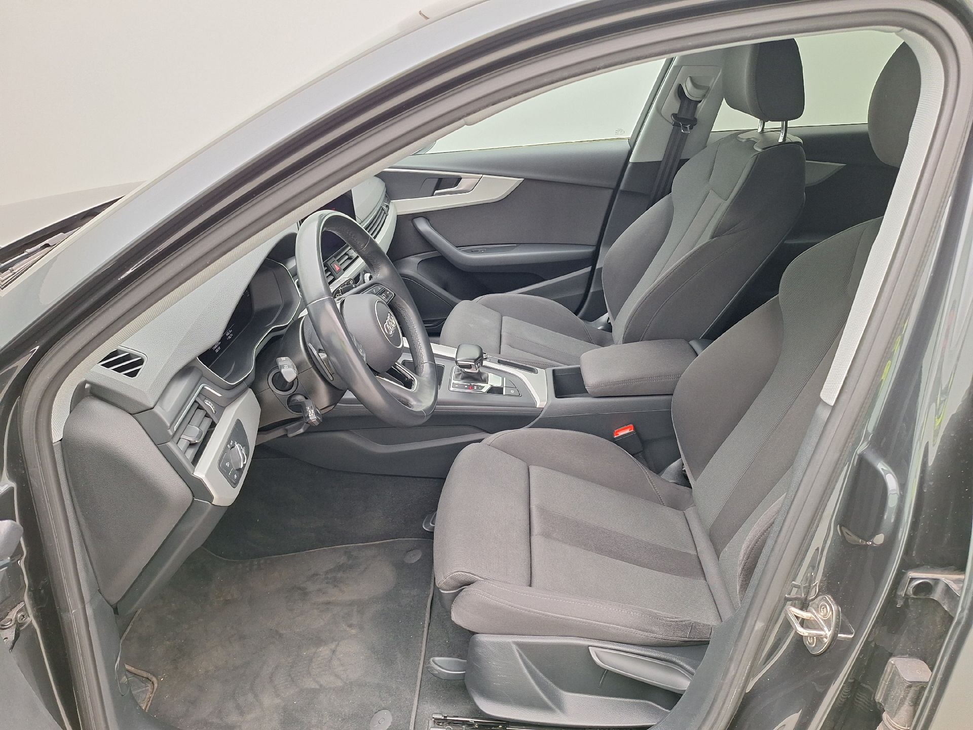 Audi, A4 Avant FL'19, Audi A4 Avant 2.0 30 TDi 100kW S tronic Business E photo