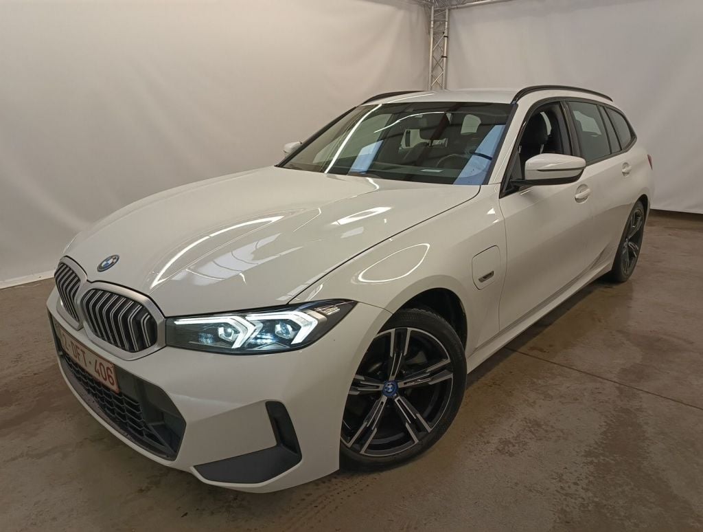 BMW 3 Reeks Touring 320e (150 kW) 5d