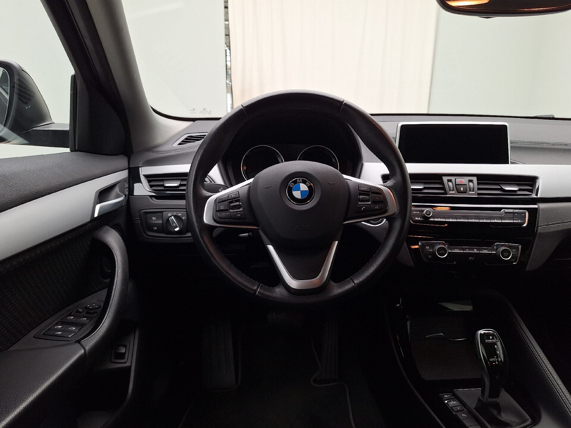 BMW, X2 '17, BMW X2 sDrive18iA 100kW DCT 5d photo