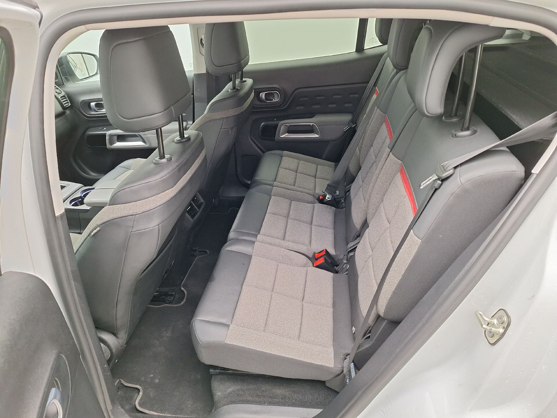 Citroën, C5 Aircross '18, Citroën C5 Aircross 1.5 BlueHDi 130 S&S EAT8 Feel photo