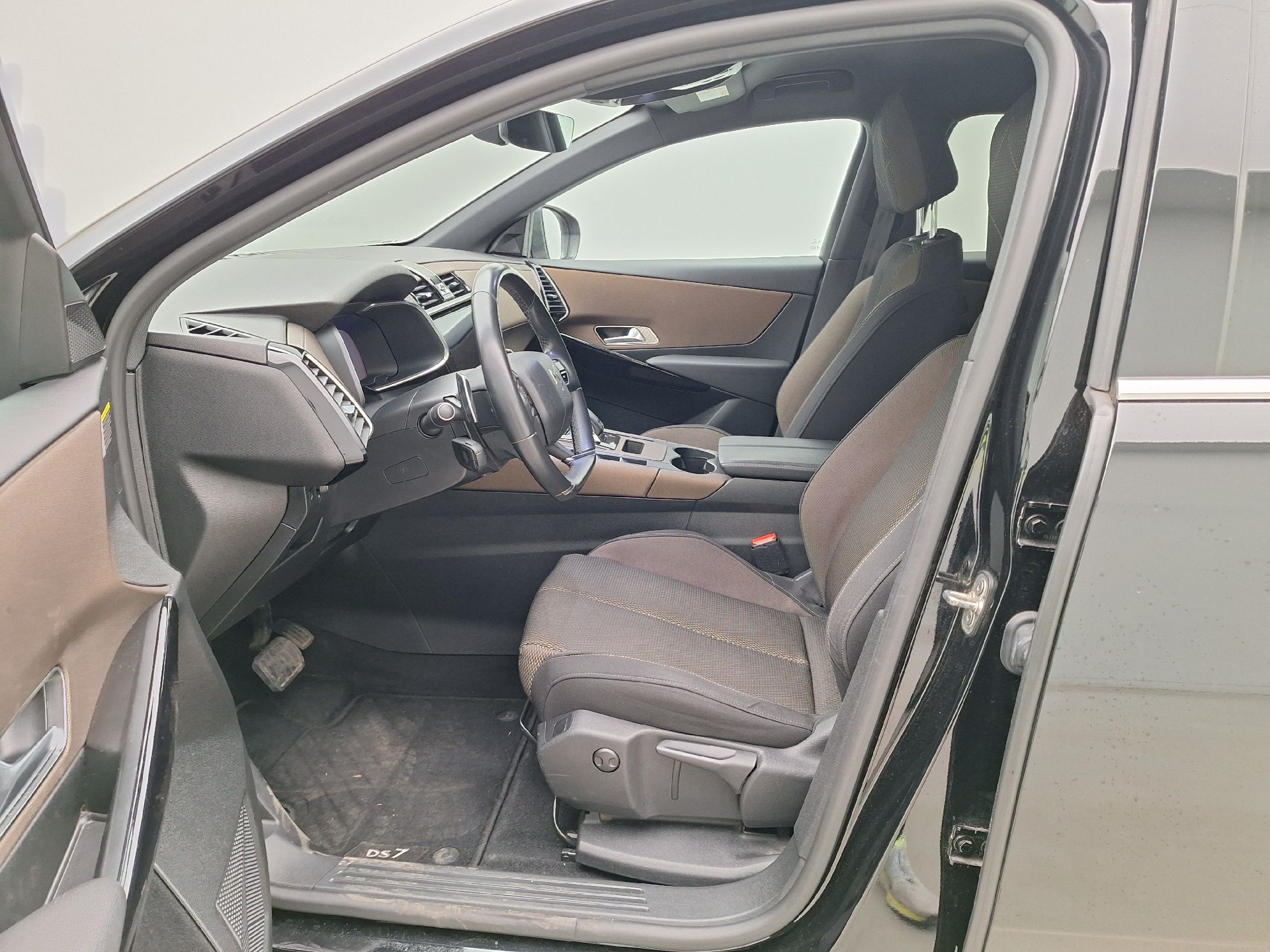 DS, DS7 CB '17, DS 7 Crossback 2.0 BlueHDi 180 Automatic So Chic 5 photo