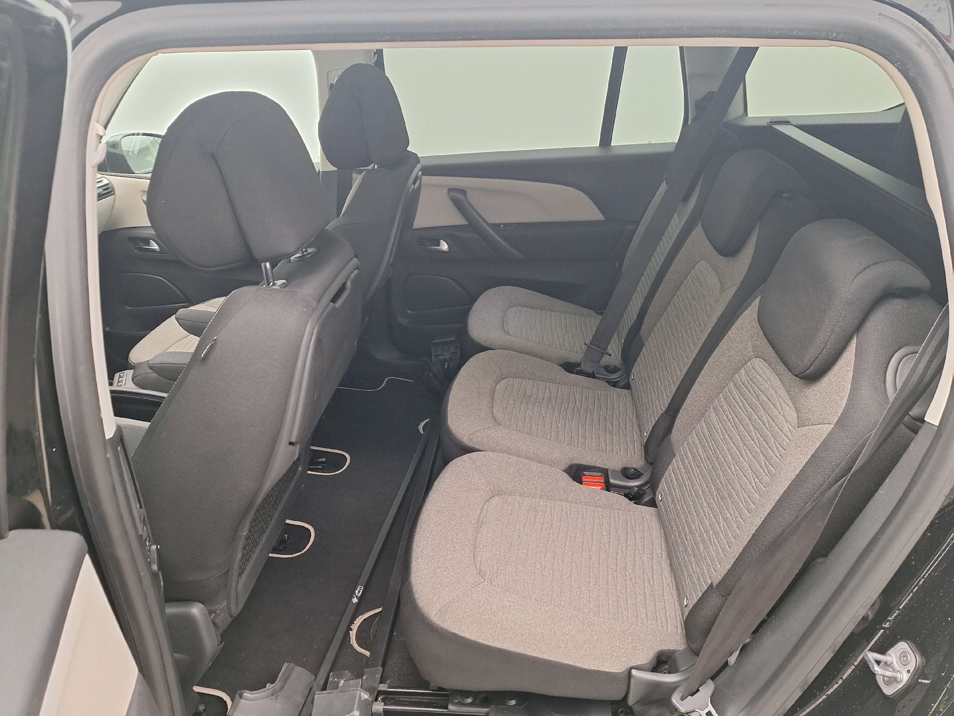 Citroën, Gr.C4 SpaceT. FL'16, Citroën Grand C4 Spacetourer 1.5 BlueHDi 130 S&S E photo