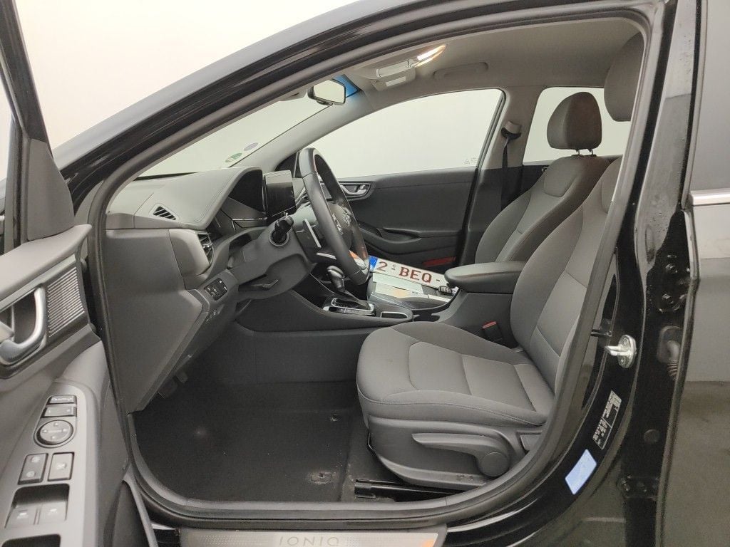 Hyundai Ioniq 1.6 GDi ISG DCT Hybride Feel 5d photo