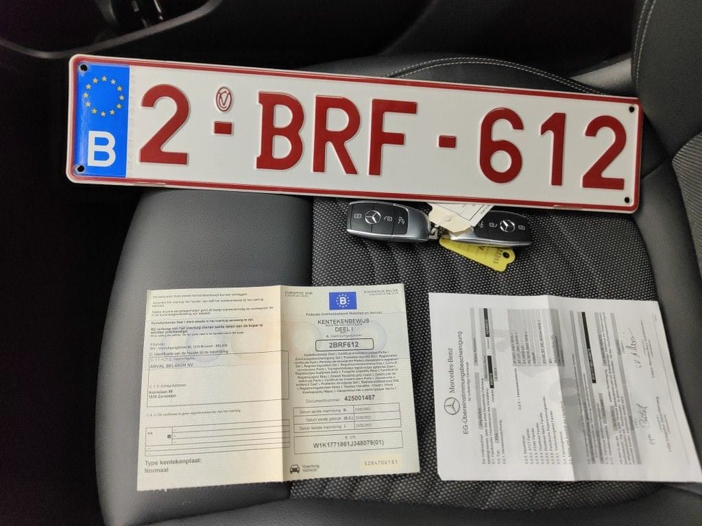 Mercedes-Benz A-Klasse Limousine A 250e Business Solution 4d photo